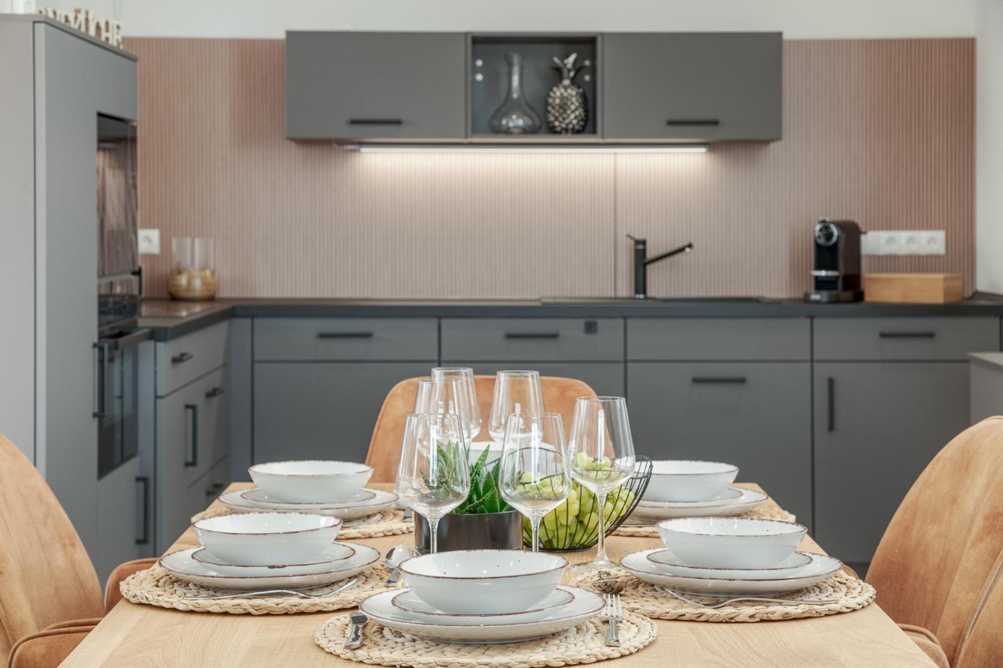 Fenjoy: Ferienapartment In Neubau / Balkon / Bbq Bernau am Chiemsee Eksteriør bilde